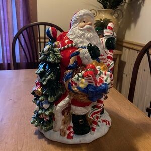 Paris & BeeBee Christmas cookie jar
